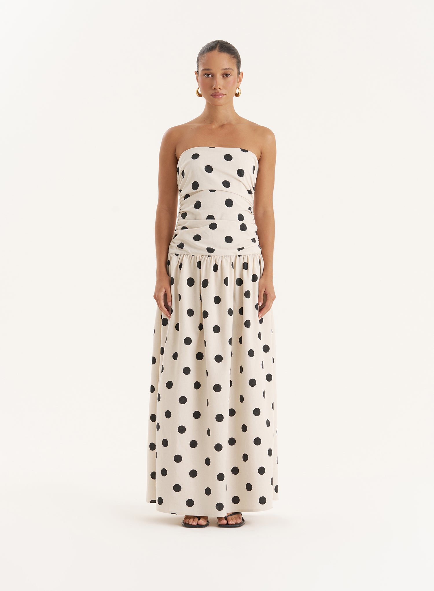 Polkadots linen dress