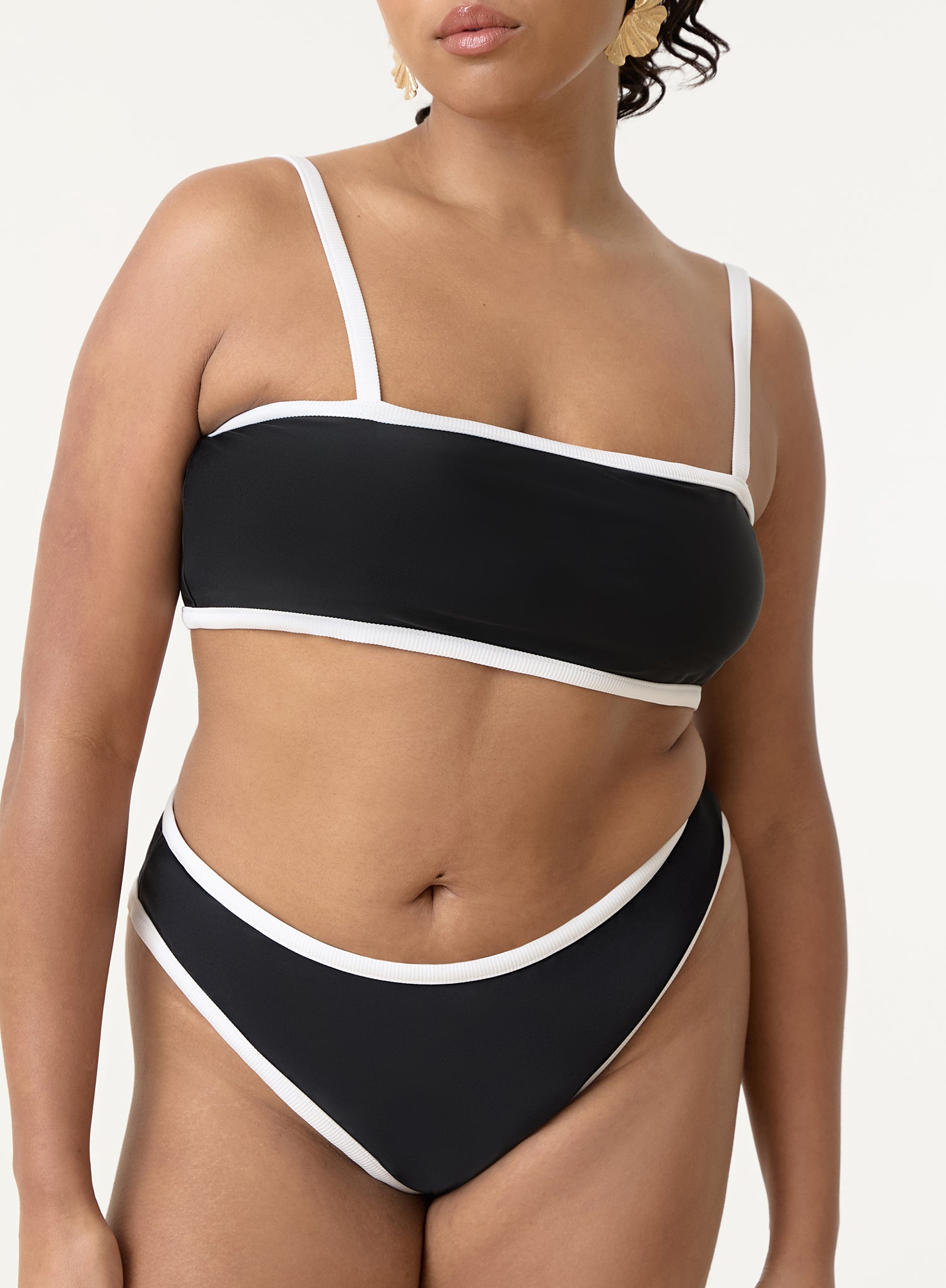 Black Contrast Trim High Leg Bikini Bottom- Cabo