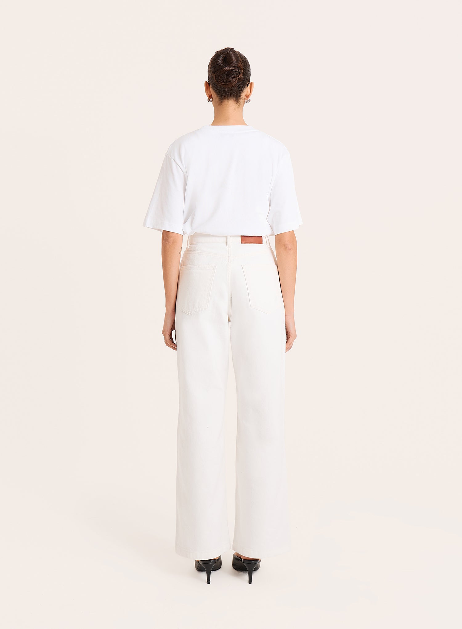 White High Waist Straight Leg Jeans