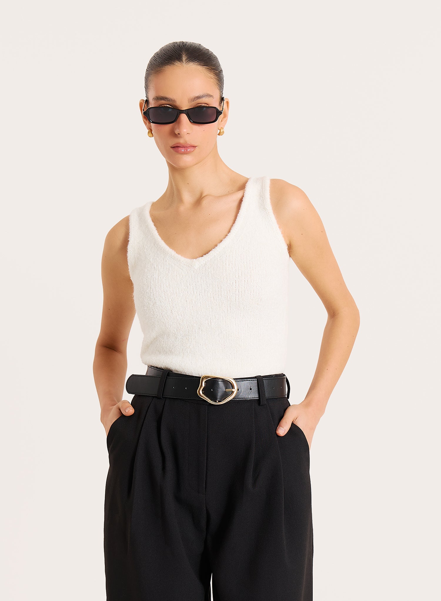 Cream V-neck Lightweight Knitted Vest