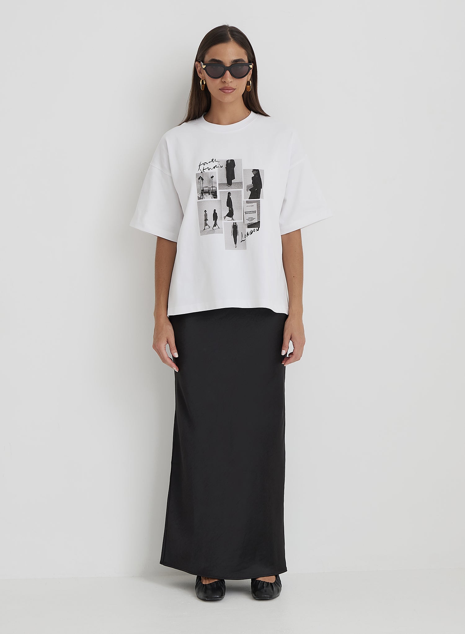 White Catwalk Polaroid Graphic T-Shirt- Bruni