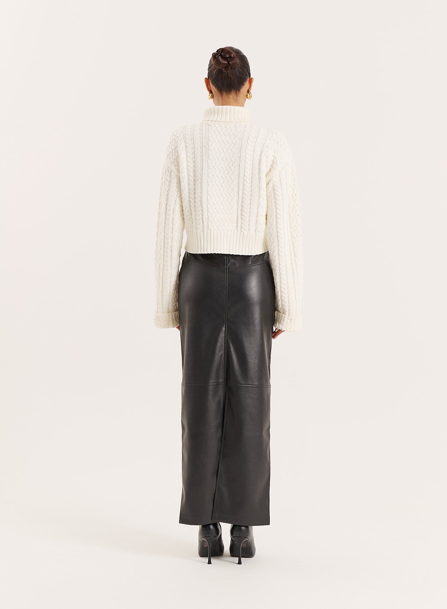 Cream Chunky Knit Turtle Neck Crop Jumper