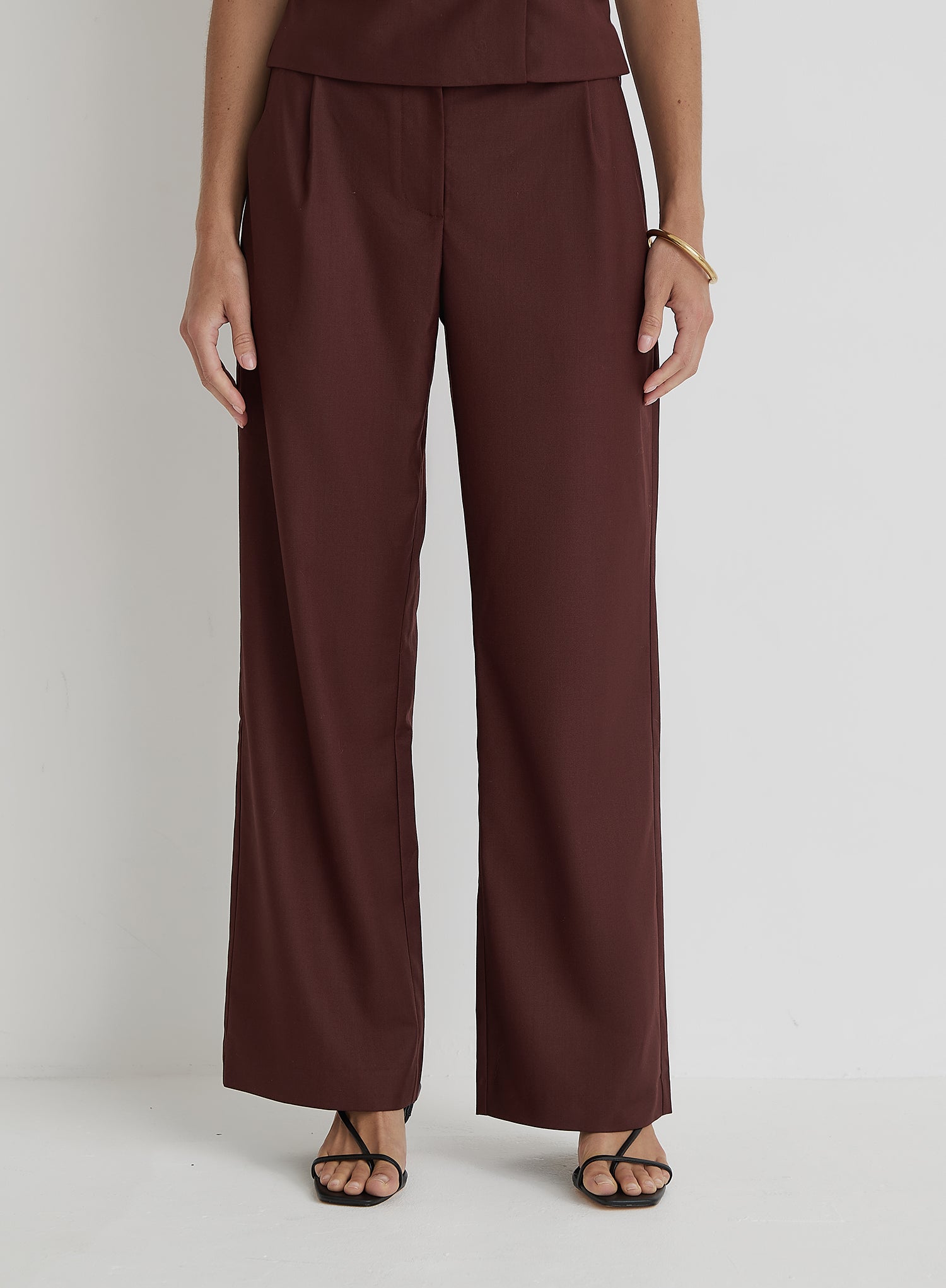 Burgundy Tailored Straight Leg Trouser- Crea