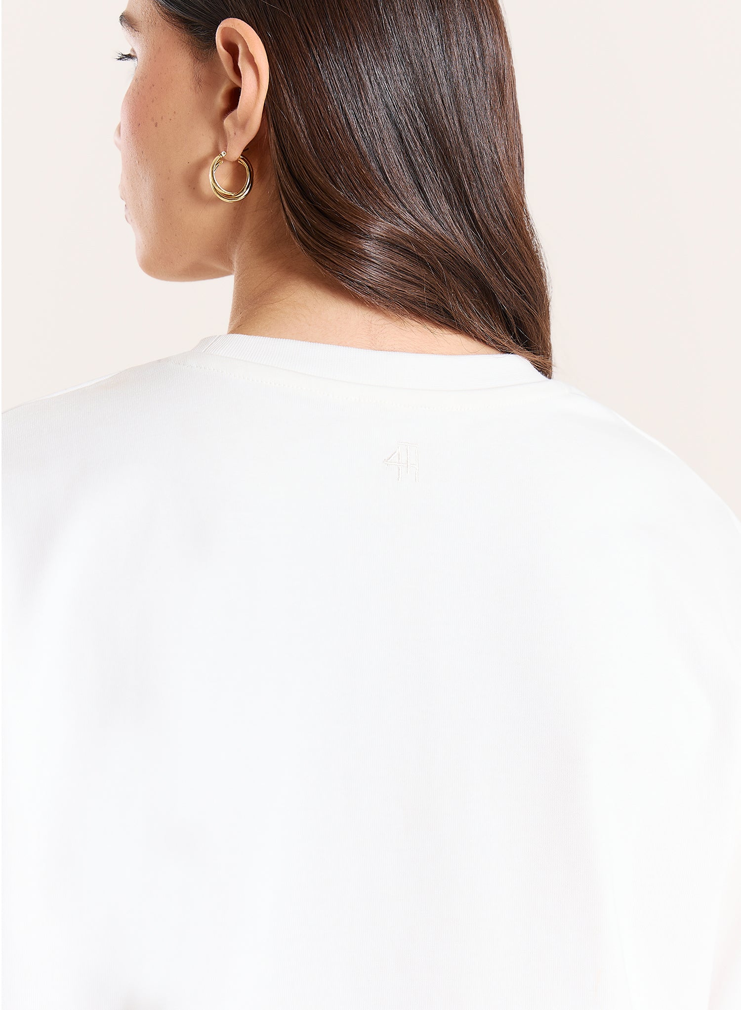 White Asymmetric Lace Hem T-Shirt