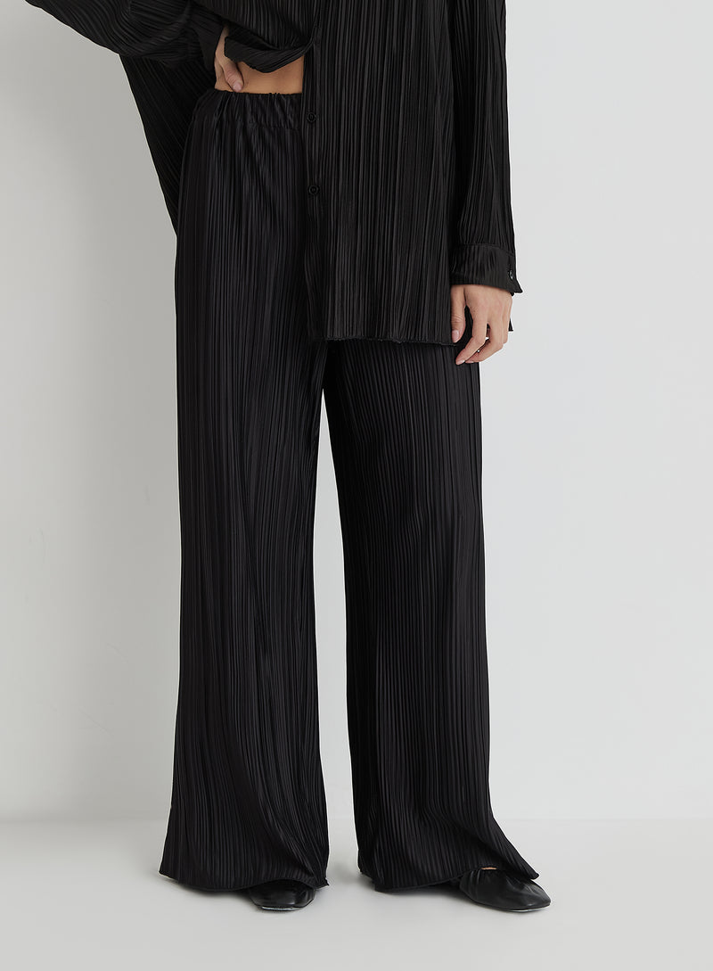 Black Plisse Trousers - Palais