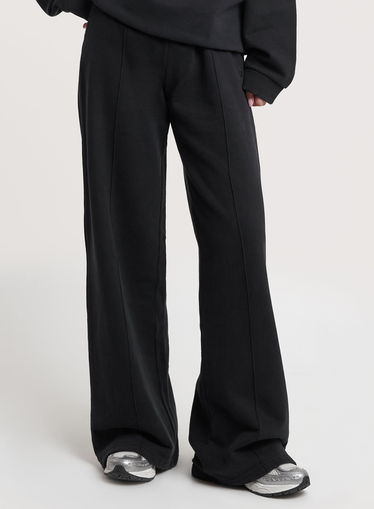 Black 4th Branded Wide Leg Jogger