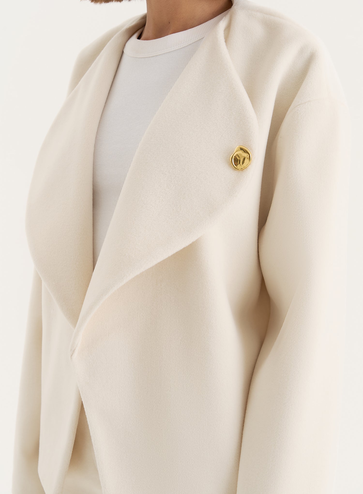 Cream Oversized Lapel Jacket- Shelly