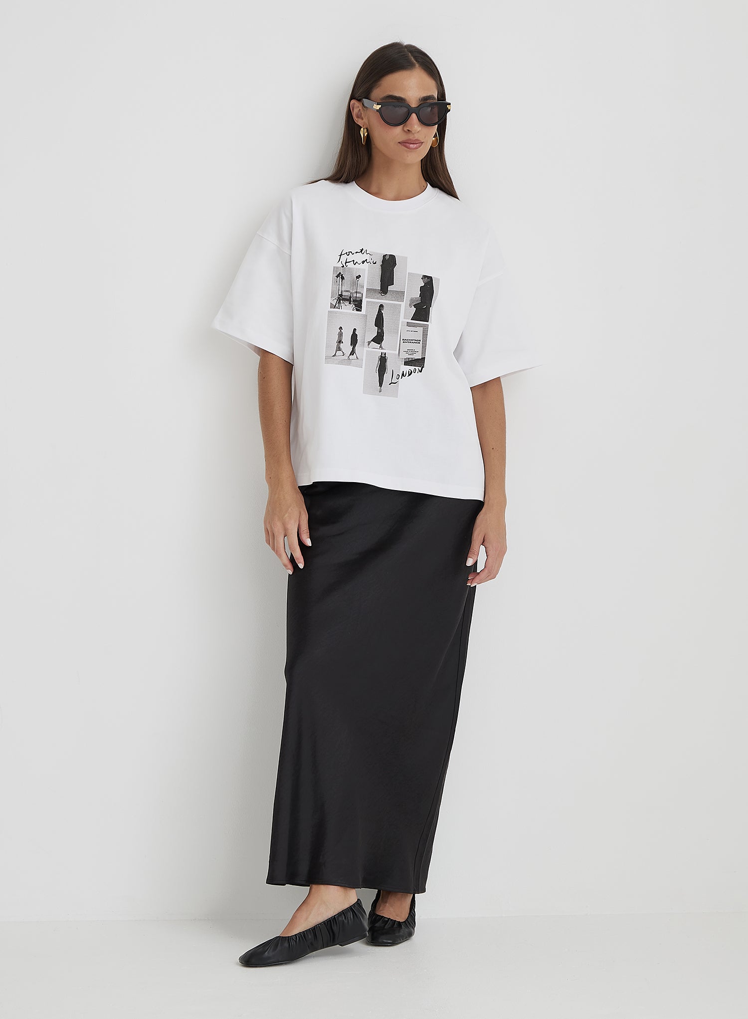 White Catwalk Polaroid Graphic T-Shirt- Bruni