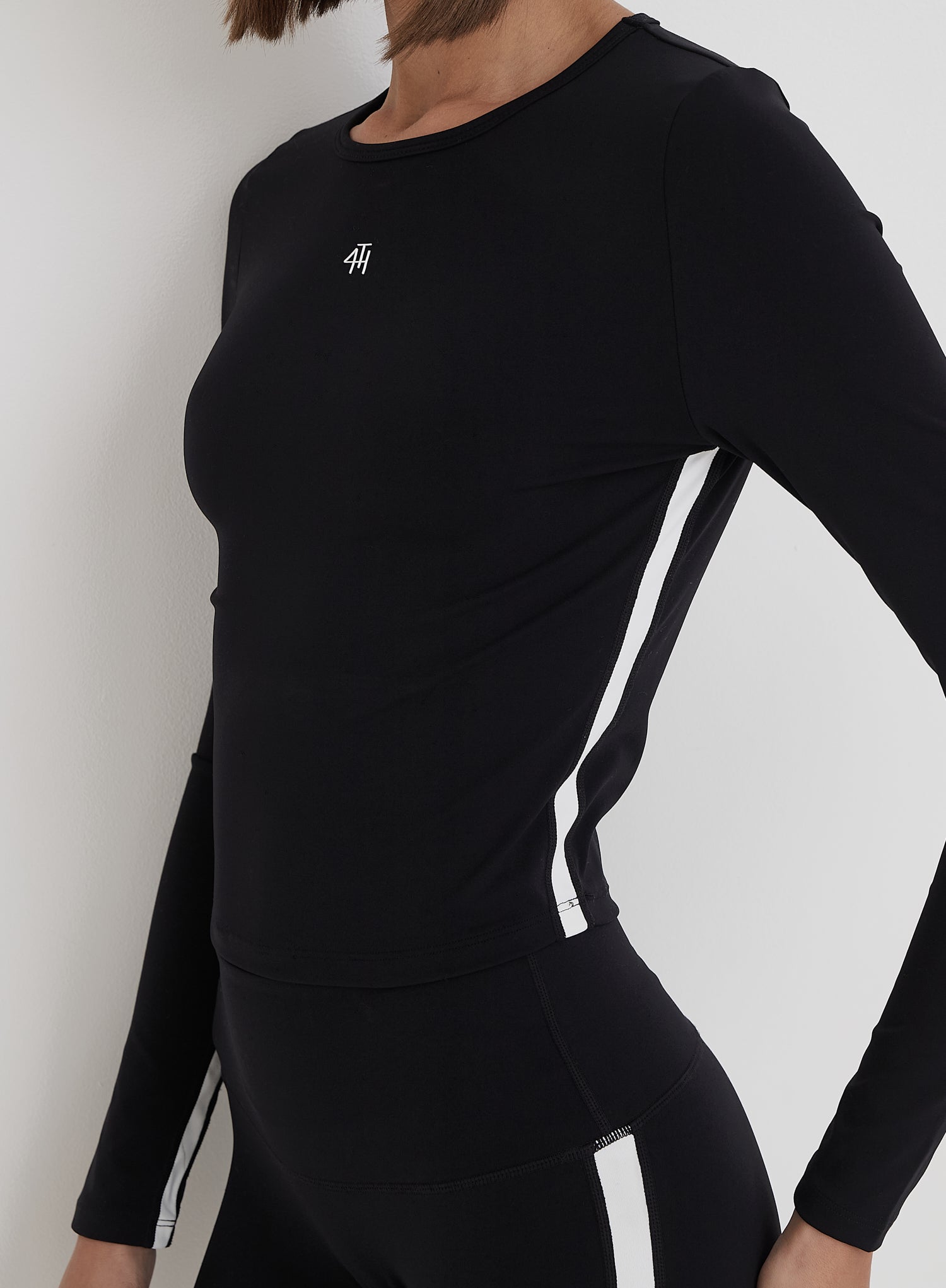 Black 4th Branded Contrast Piping Long Sleeve Top- Indra