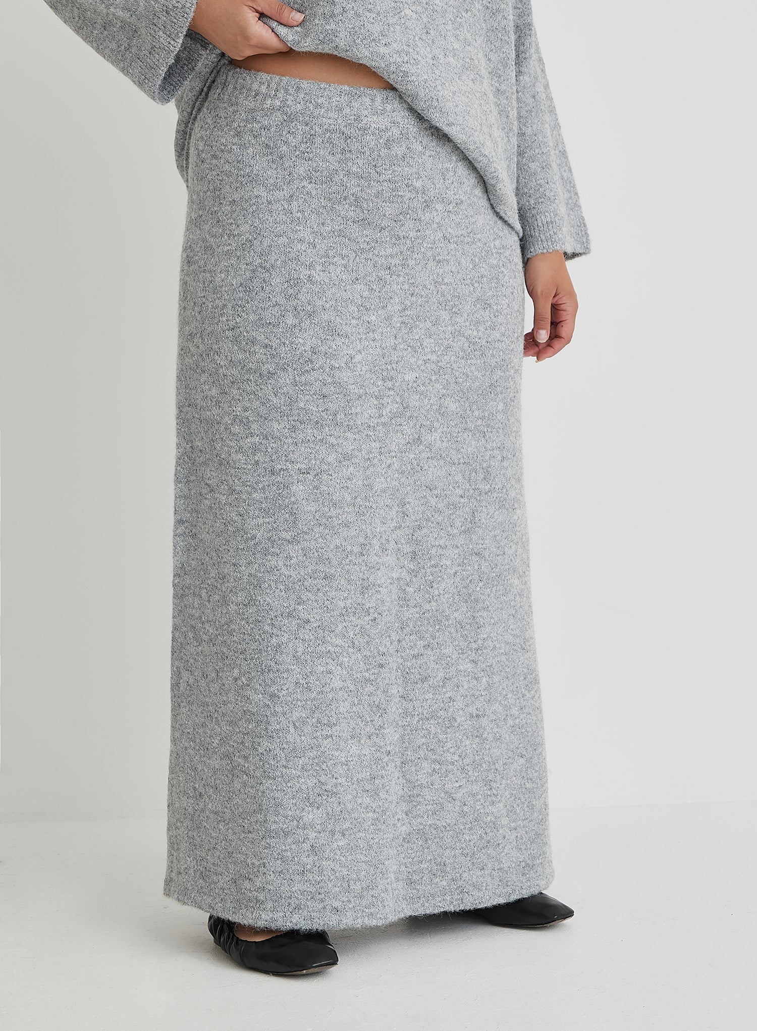 Grey Plus Size Knitted Maxi Skirt- Cadence