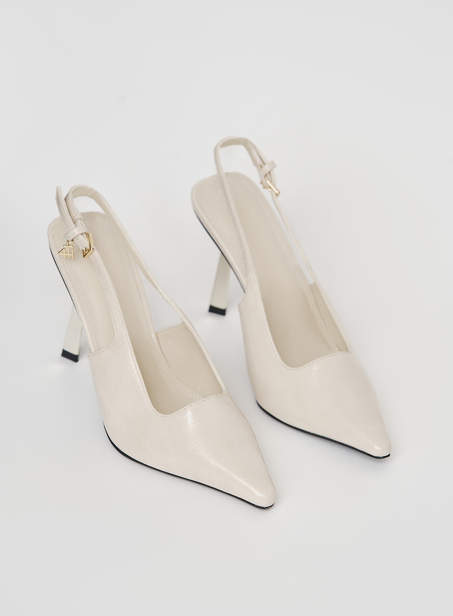 Cream Patent Slingback Contrast Heel- Calabasas