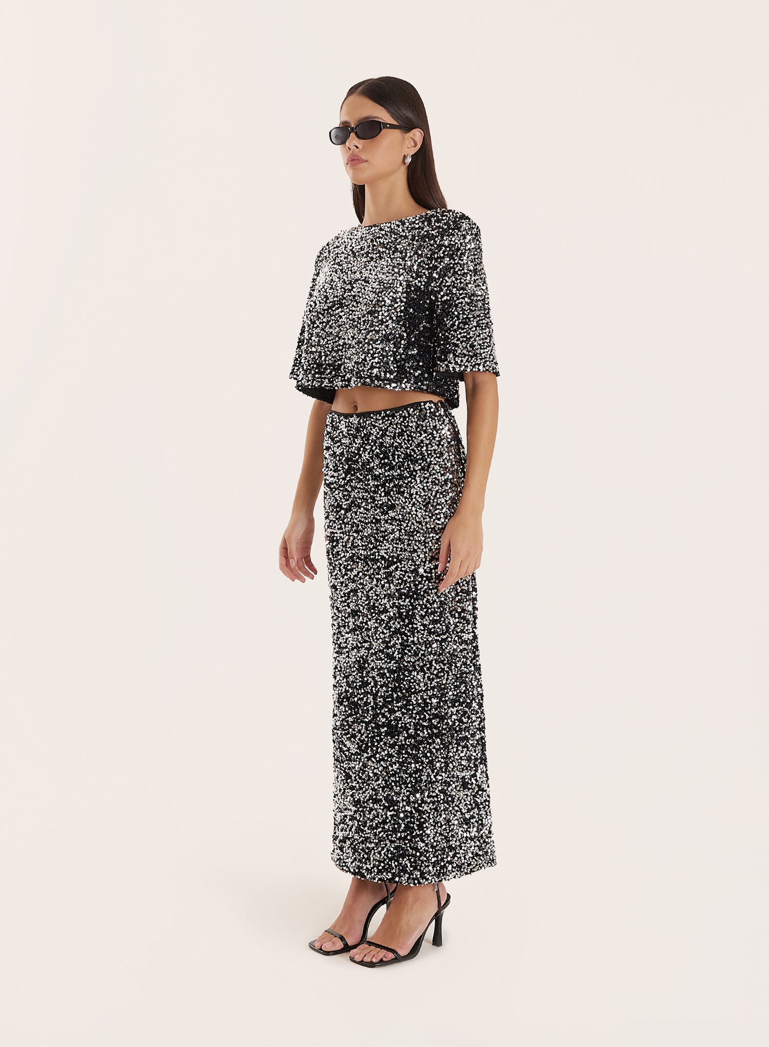 Black Sequin Boxy Crop T-shirt