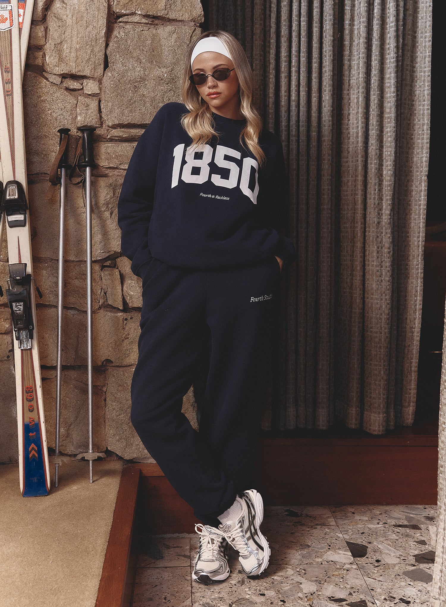 Navy 1850 Slogan Classic Longline Sweatshirt- Harley