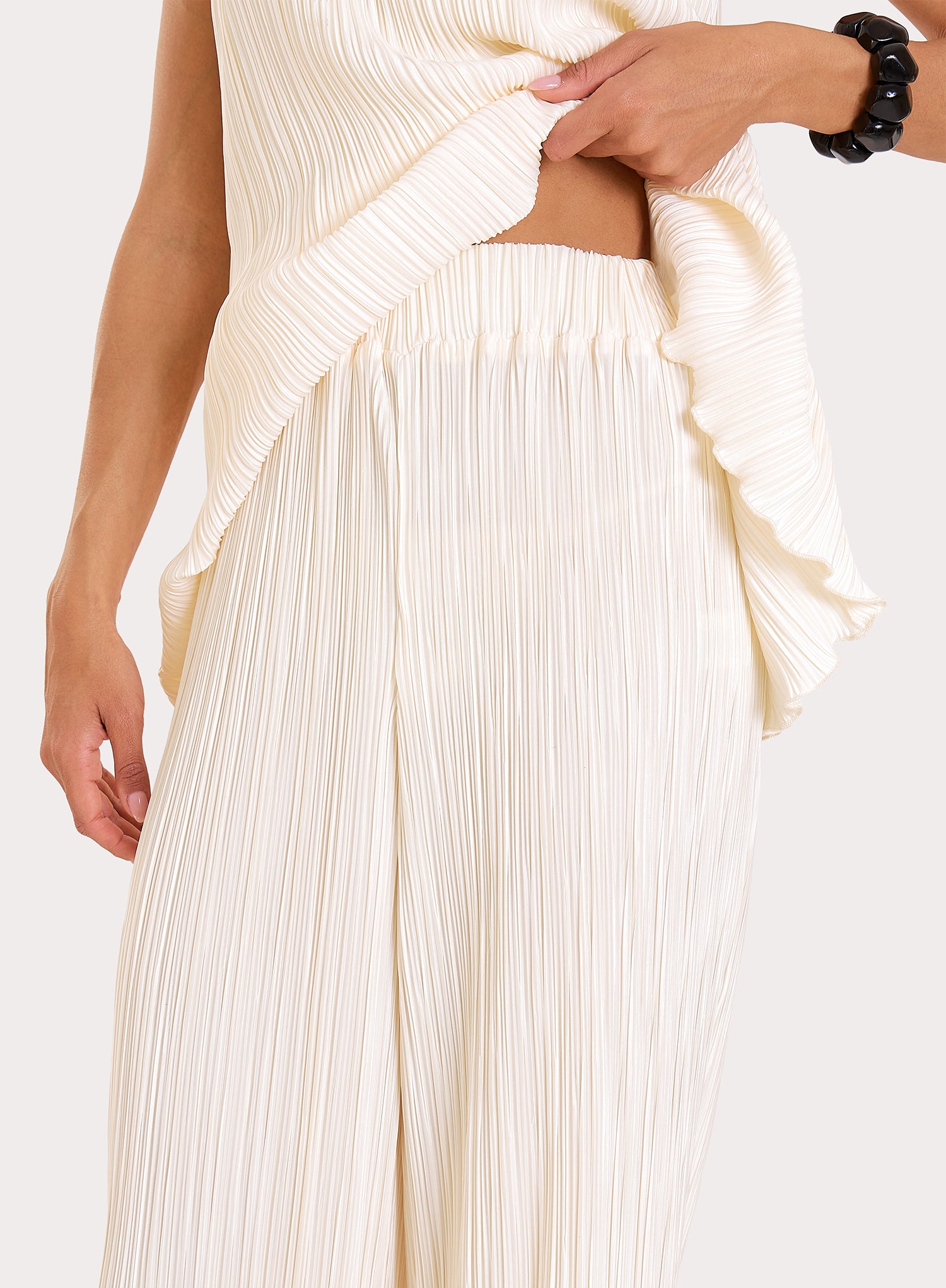 Cream Elasticated Waist Wide Leg Plisse Trousers