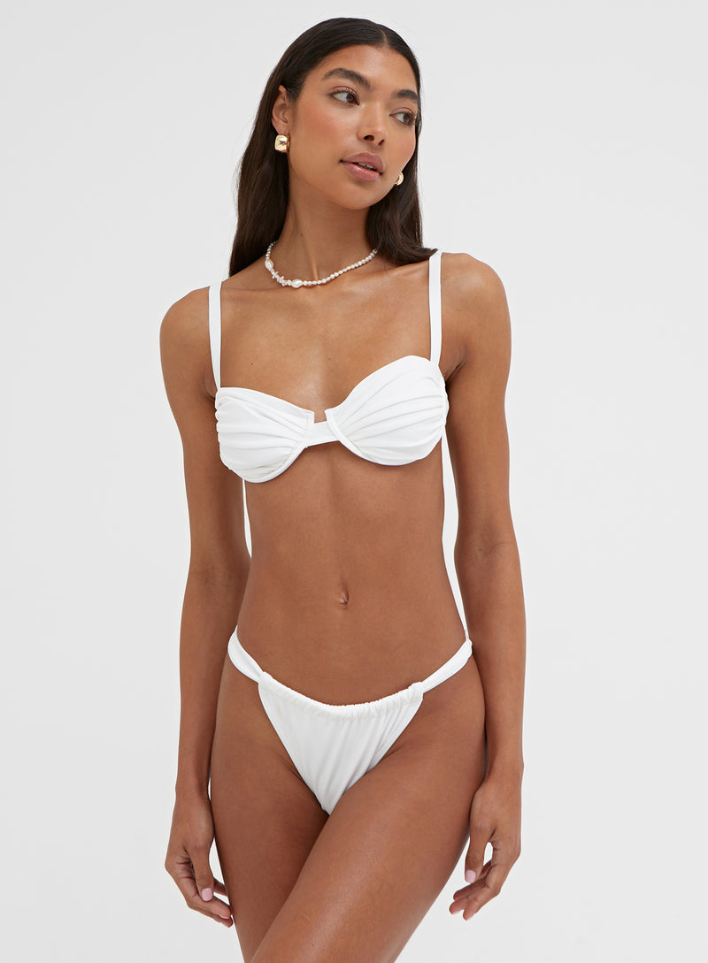 White Ruched Cupped Bikini Top – Harper