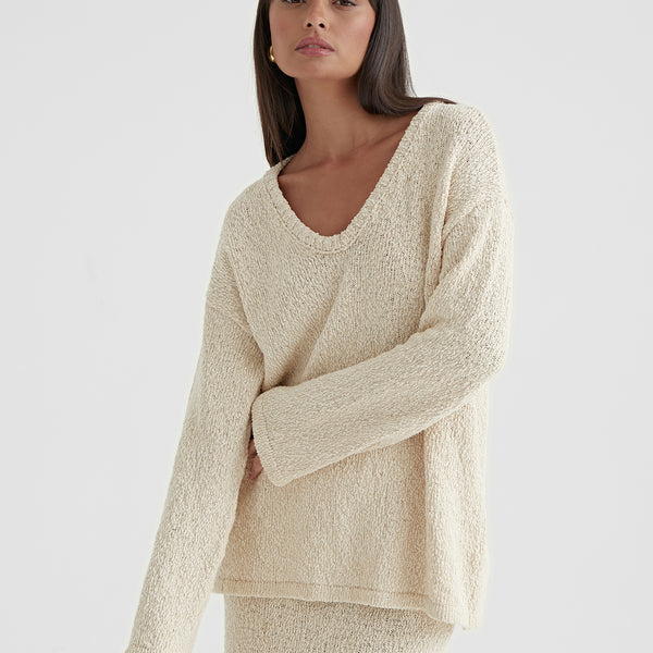 4th & Reckless boucle knit scoop neck sweater in cream - part of a
