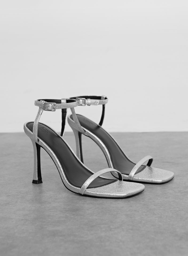Touch Ups by Walk Silver Metallic Striped Heels ~ Size 8.5M - Ruby Lane